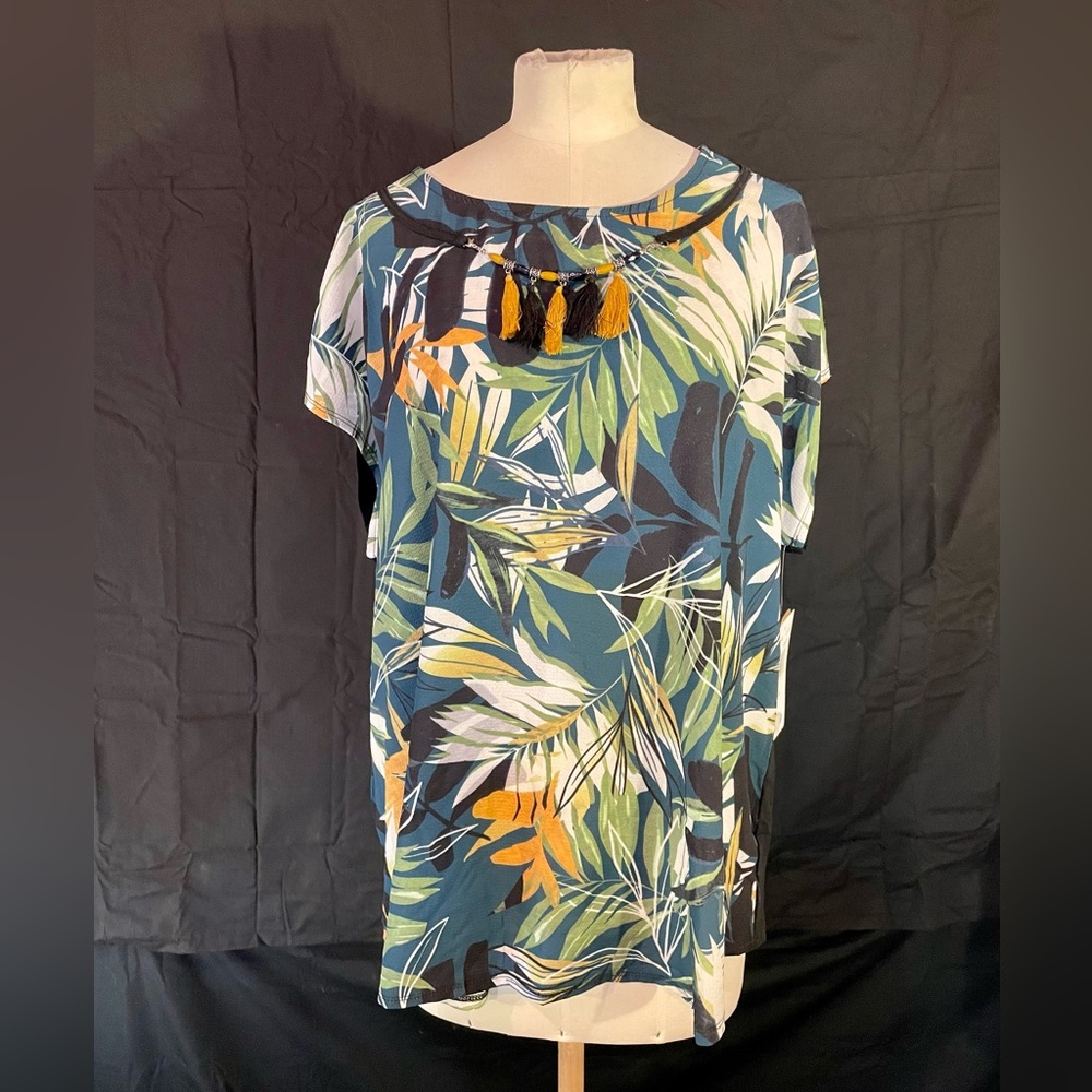 With Love XL Black Gold Green Tropical Leaf Print Top Shirt NWT